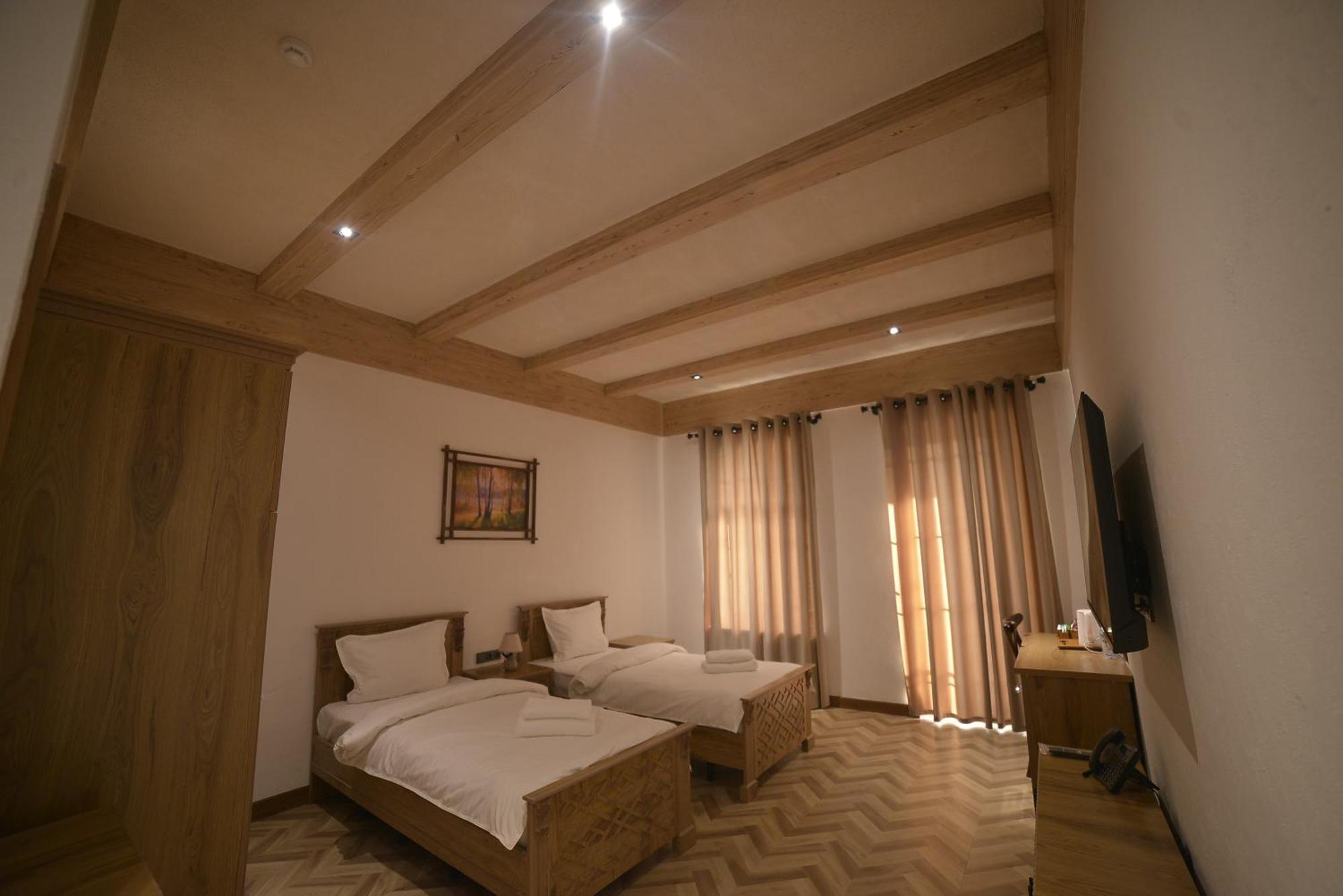 Pana Hotel Gazalkent Extérieur photo